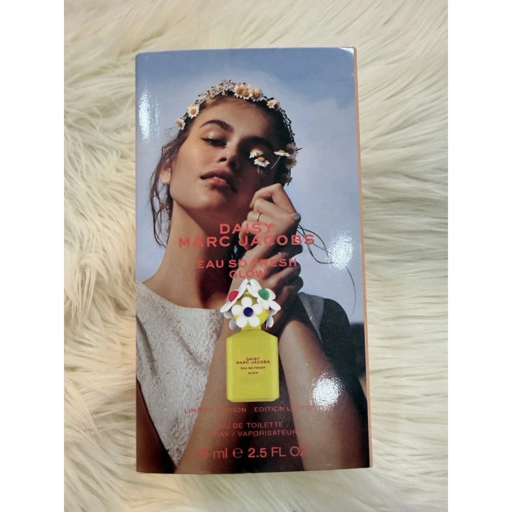 Marc Jacobs Daisy Eau So Fresh Glow Limited Edition EDT – 2.5 fl oz / 75ml